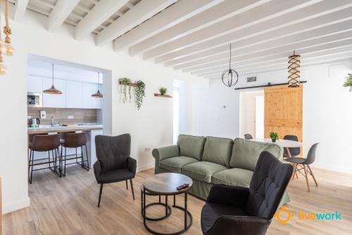 Old Town Apartment | Buenos Aires by LiveWork