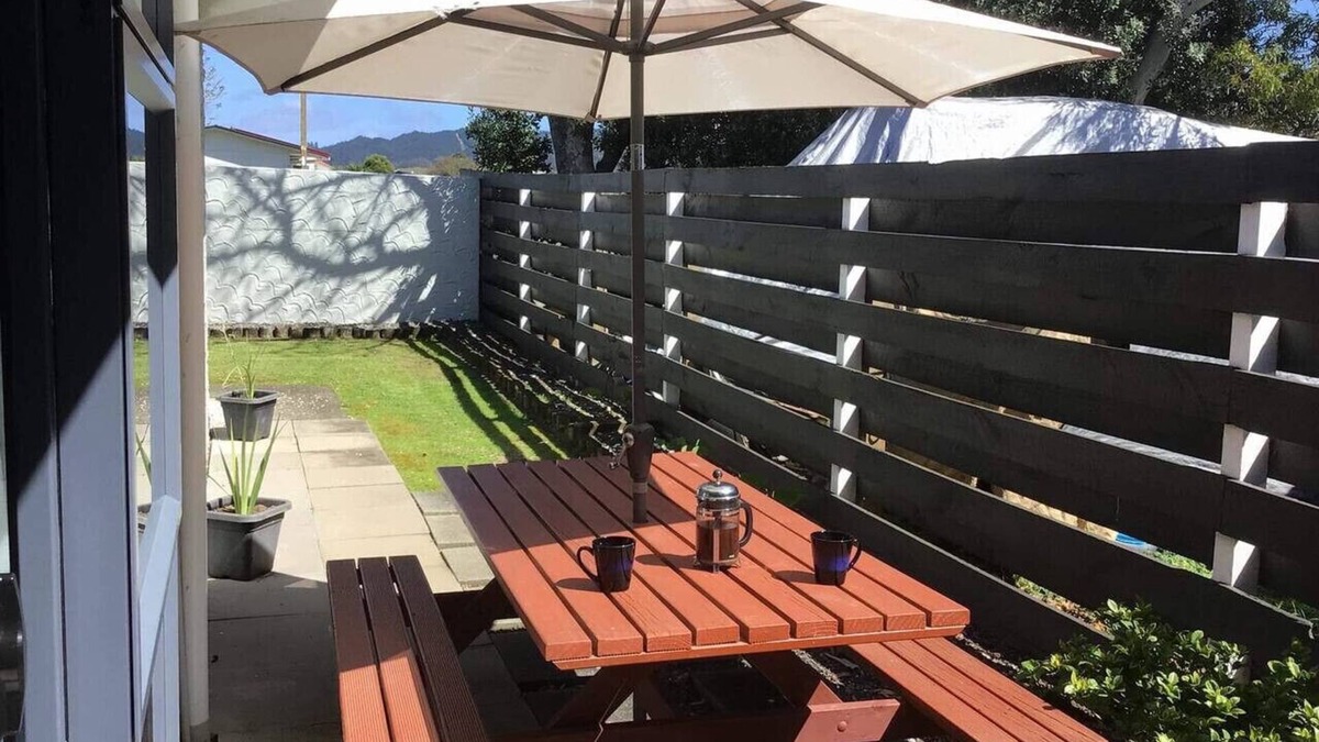 Whitianga House | Buffalo Beach Hideaway