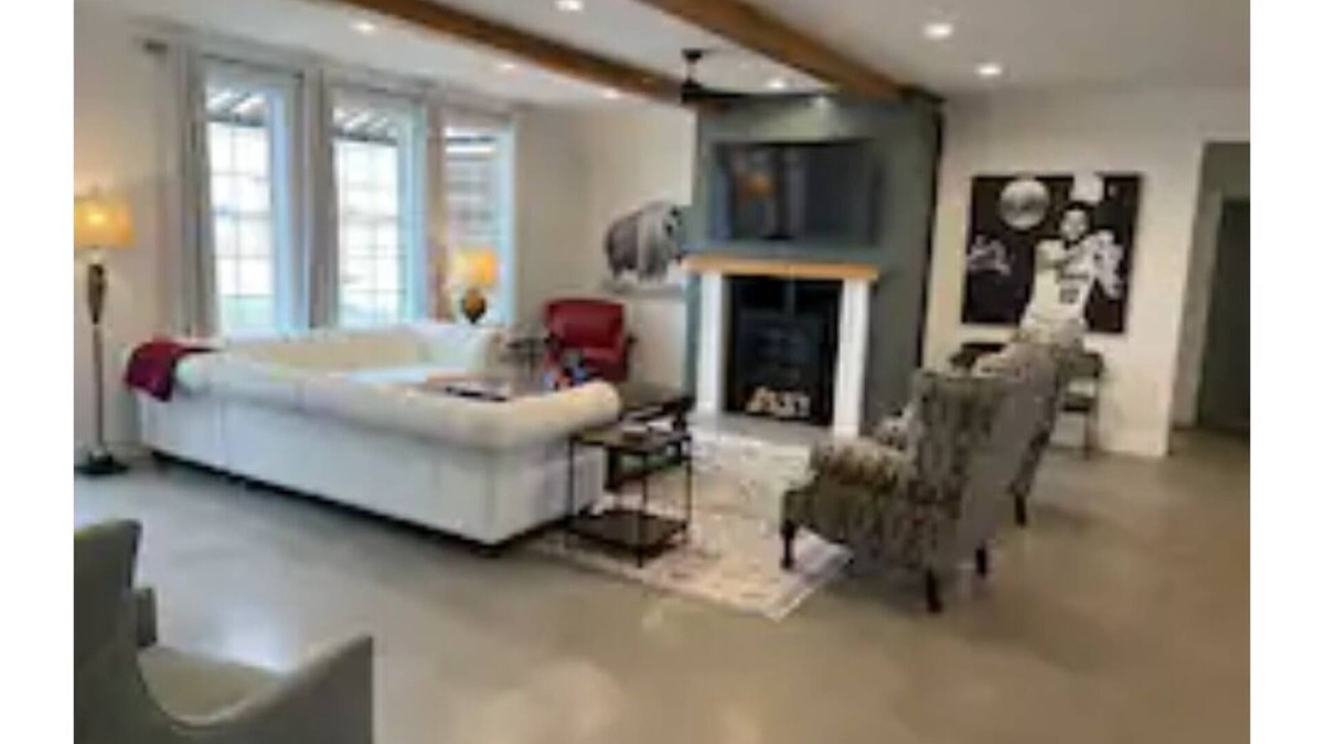 Canyon House | Buffalo Bunk House | Hot-tub | Firepit | Near Palo Duro Canyon | Pets welcome