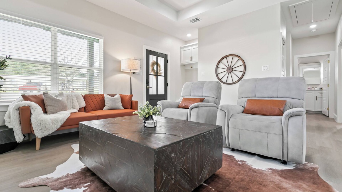 Granbury House | "Buffalo Run Retreat", Family Friendly, Sleeps 6
