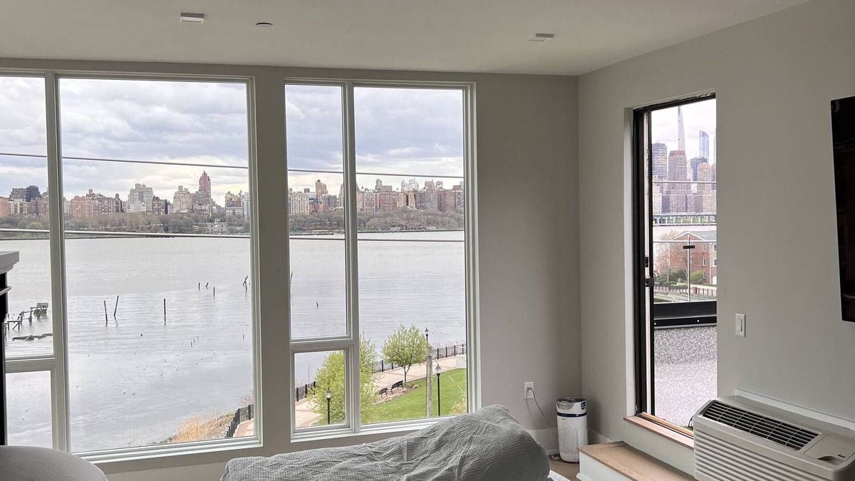 Guttenberg Villa | Buggas Penthouse