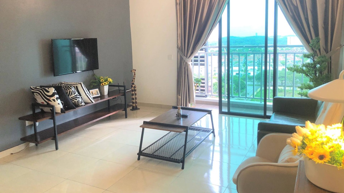 Bukit Indah Apartment | 【Bukit Indah Aeon】❤【Legoland】❤ max pax 6+2