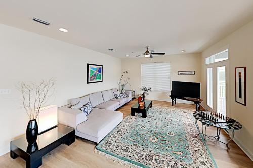 Morgantown House | Bulldog Beach House
