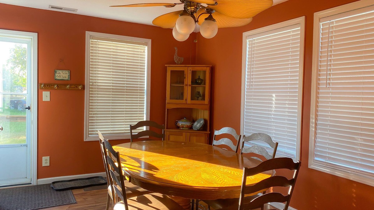 Protem Resort | Bullshoals Lake BlueWatersResort 4bdroom lakehouse