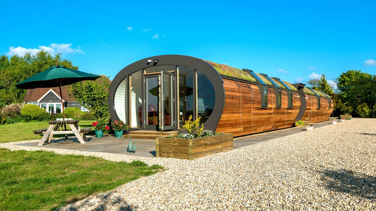 Etchinghill House | Bumble Barn Eco House