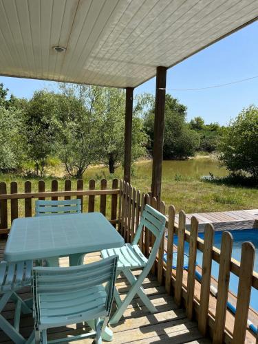 Jau-Dignac-et-Loirac Other | Bungalow à l'asinerie