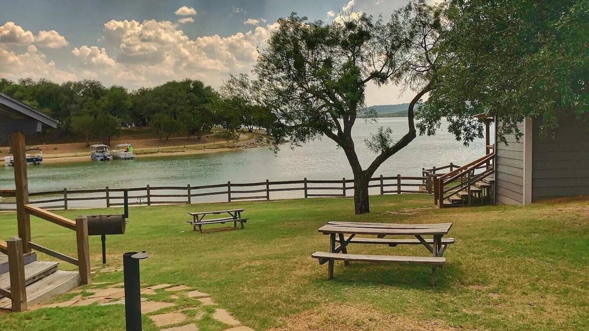 Graford House | Bungalow #6 at Possum Kingdom Lake