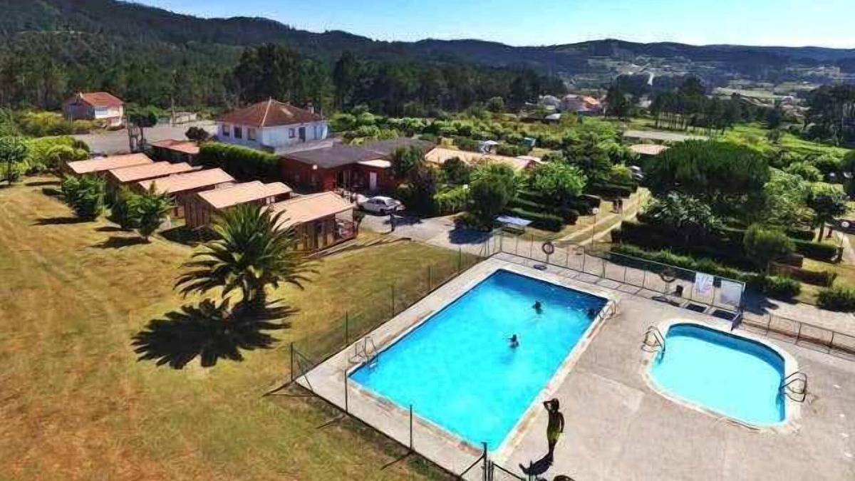 Carballo RV Rental | Bungalow As Nevedas 4 people (2)