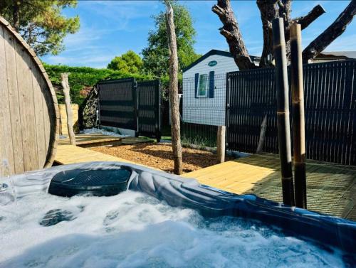 Erquy Other | Bungalow Balnéo Jacuzzi Sauna