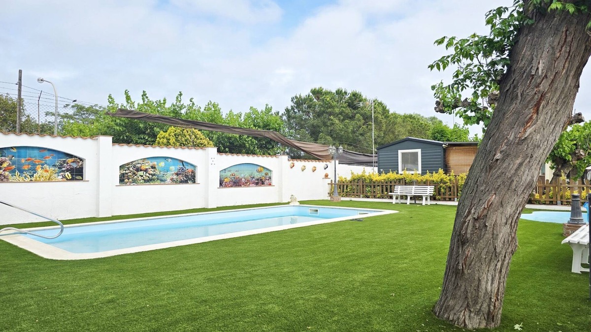 Canet de Mar House | Bungalow in Canet de Mar near Scenic Beach
