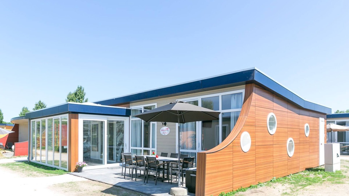 's-Gravenzande House | Bungalow in Netherlands with Accessible Design