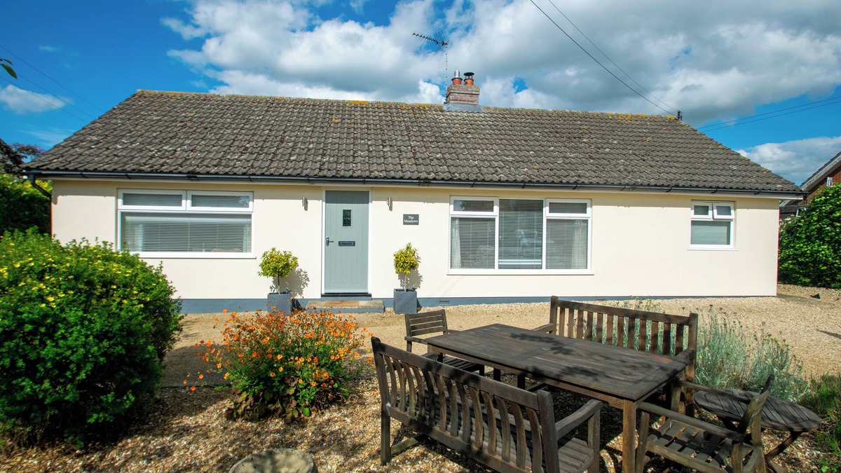Stanhoe House | Bungalow In Stanhoe, Near Burnham Market, Norfolk.