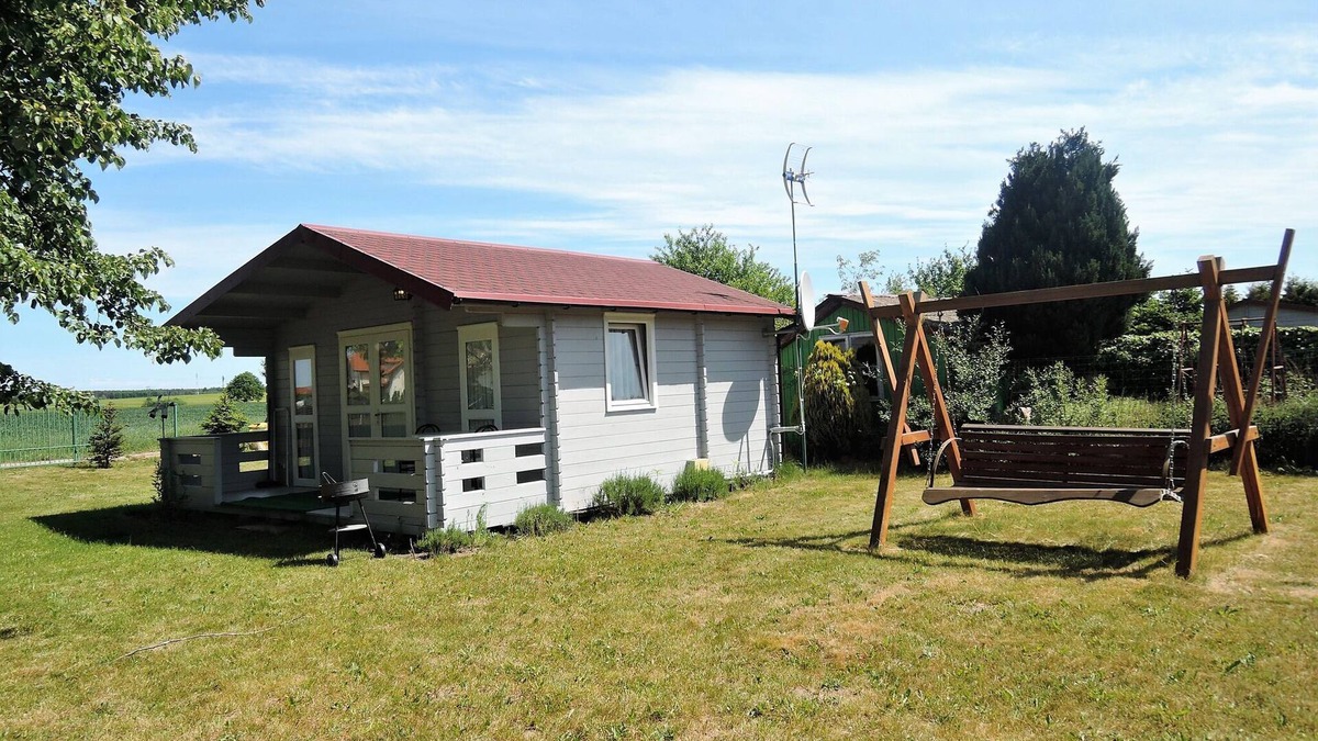 Wrzosowo House | Bungalow in Wrzosowo near Baltic Sea Beach