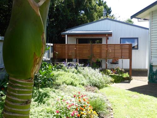 Bethlehem Apartment | Bungalow on Bell Common
