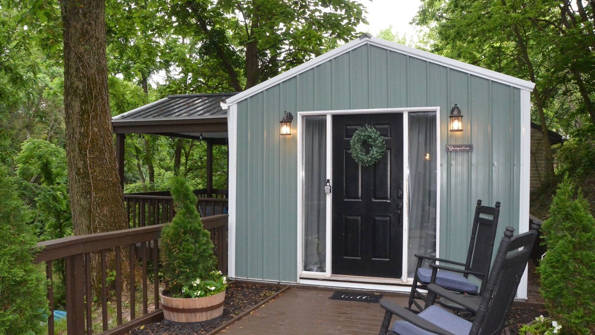 Millersport House | Bungalow on the Buckeye Lake Canal