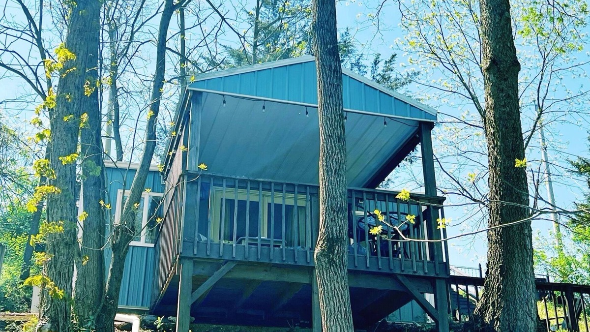 Millersport House | Bungalow on the Canal