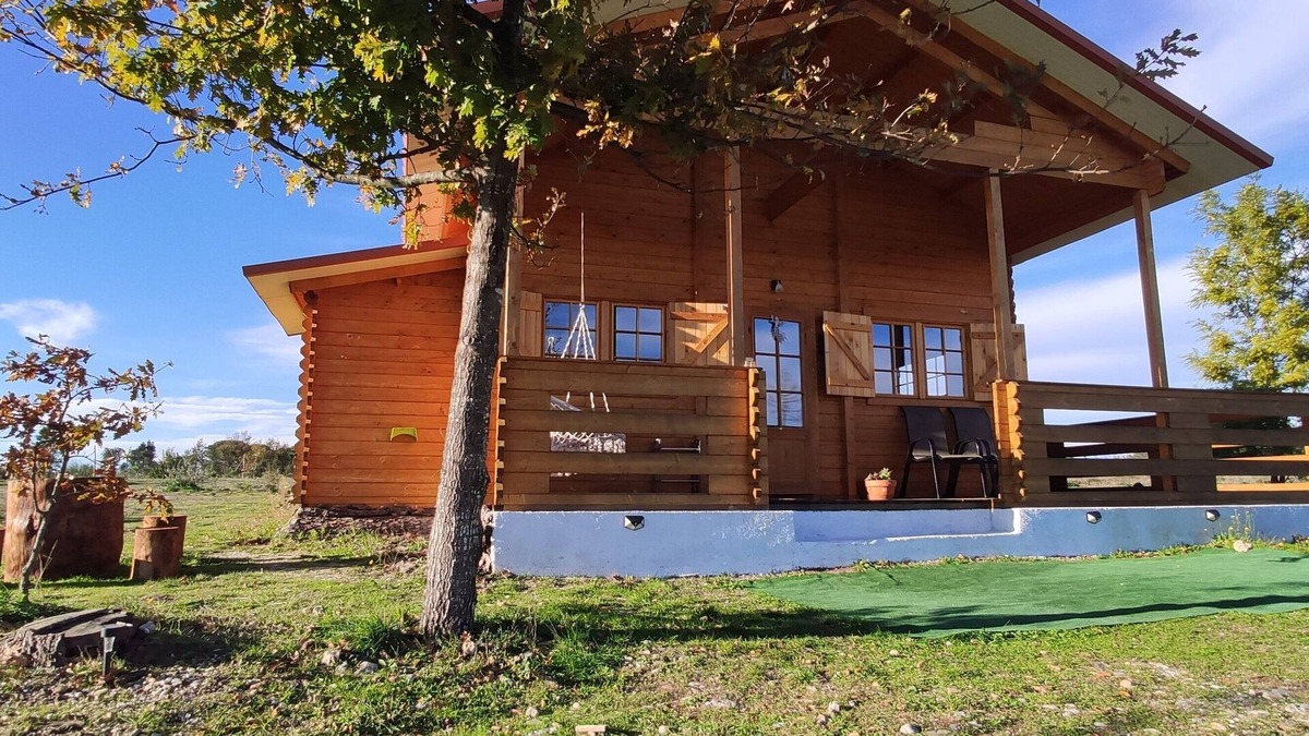 Seixo da Beira House | Bungalow in the mountain with swimming pool near Serra da Estrela (to 6 people)