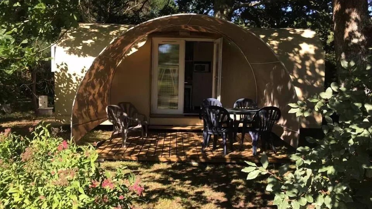 Vendays-Montalivet House | Bungalow toile COCO SWEET mit Nutzung von Sanitäranlagen und Waschbecken des Campingplatzes - 2 Schlafzimmer 4 Personen