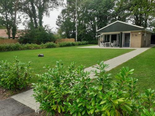 Denekamp House | Bungalow/vakantiehuis op park Bavelds Dennen
