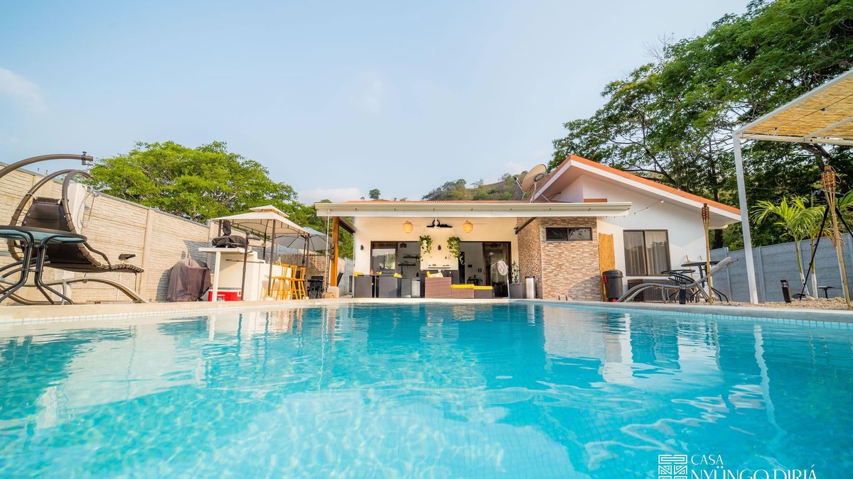Canafistula House | Bungalow w/private pool only 15min from Tamarindo