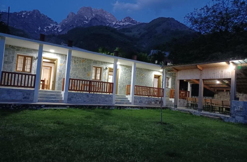 Theth House | Buni Shqipes
