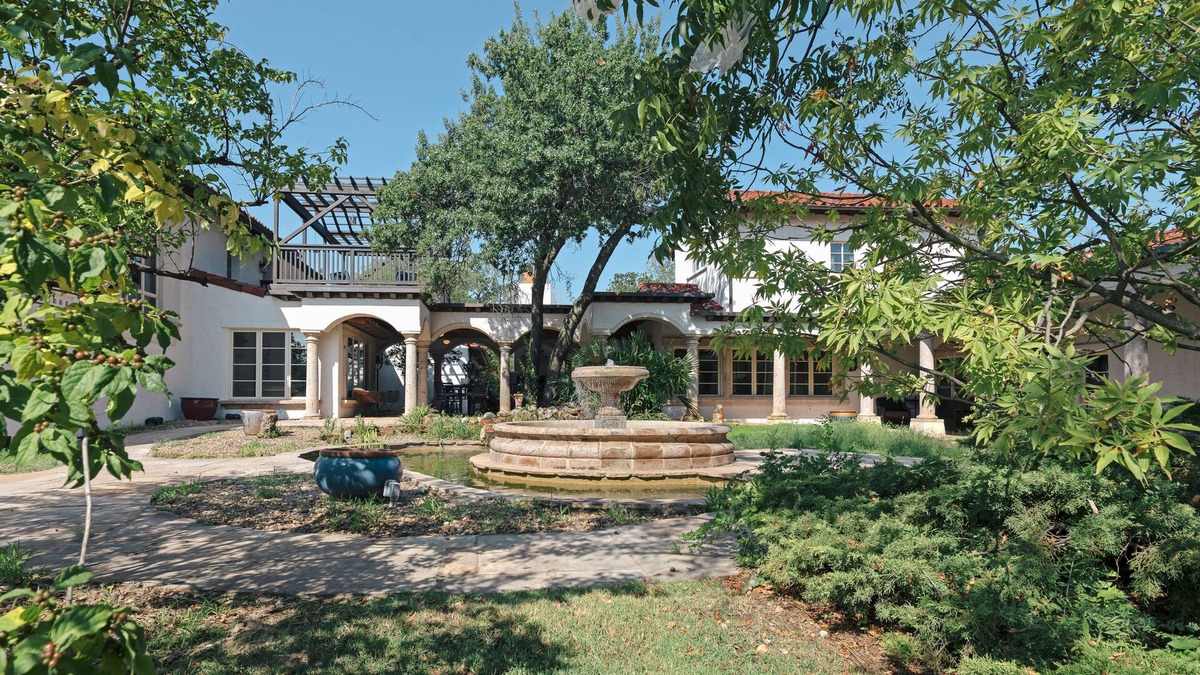 Oklahoma City House | Bunk House at El Sueño