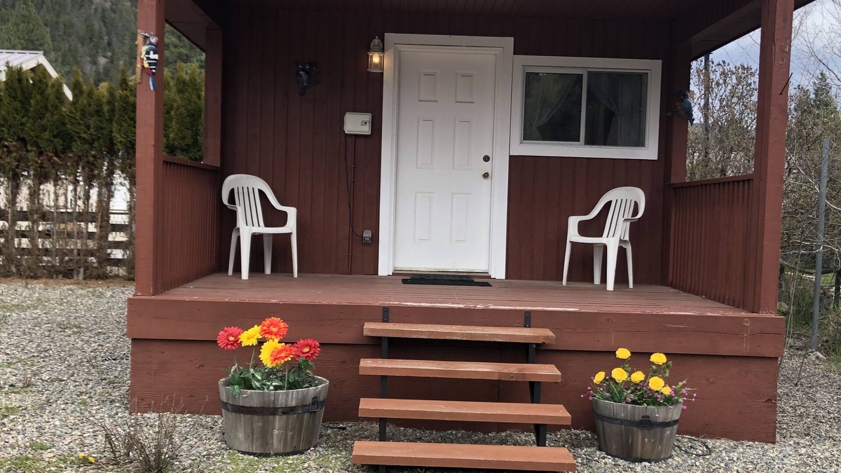 Okanagan-Similkameen House | Bunk house Cabin