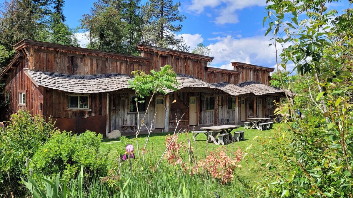 Winthrop Hotel | BunkHouse Inn Rm 1-Dog Friendly, Walk to Downtown Winthrop