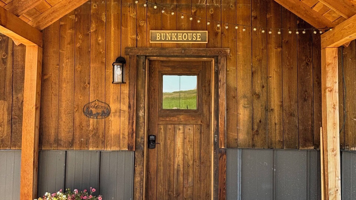 Big Timber House | Bunkhouse with Horse Accommodations