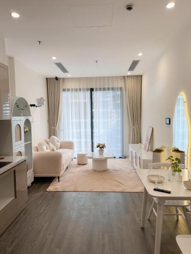 Gia Lam Apartment | Bunnys Homes - Managed by WiWi - Vinhomes Ocean Park
