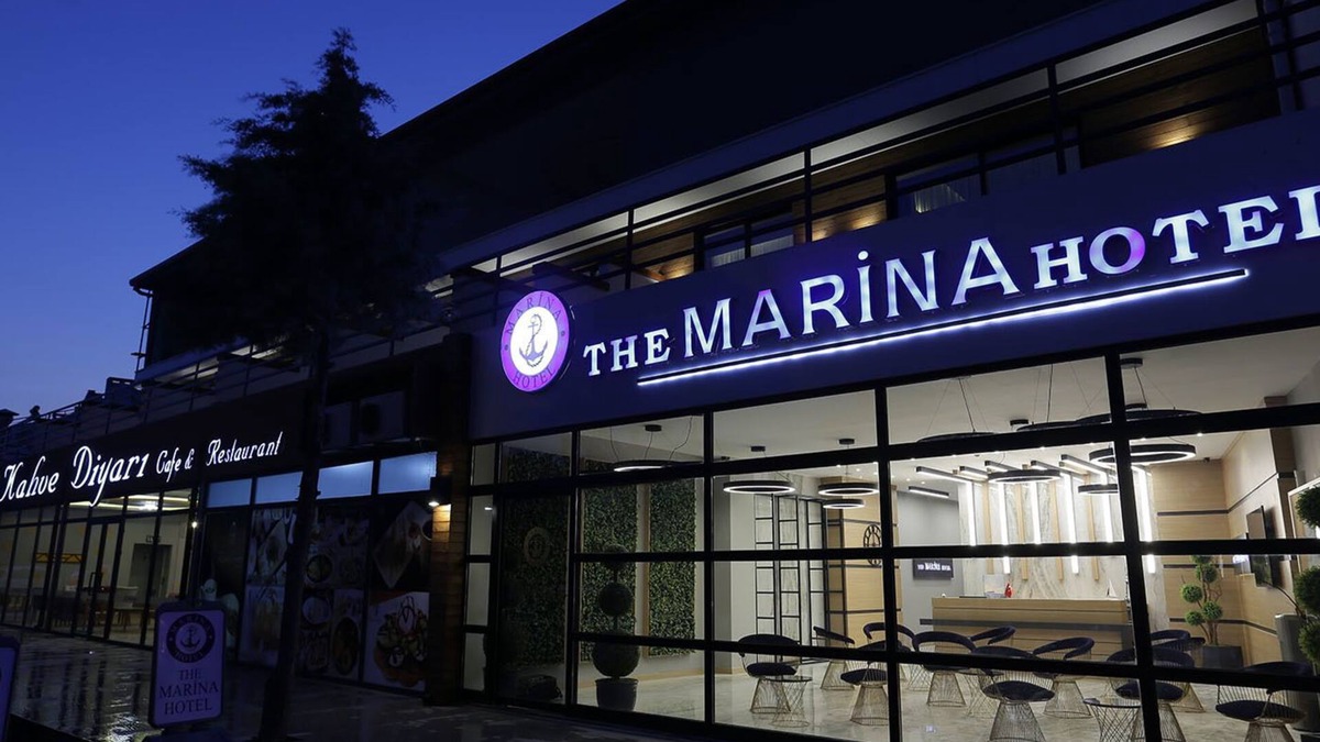 Burhaniye Hotel | Burhaniye Marina Boutique Hotel