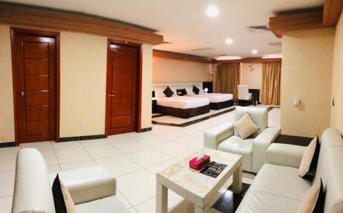 Mazar-i-Sharif Hotel | Burj Ghazanfar