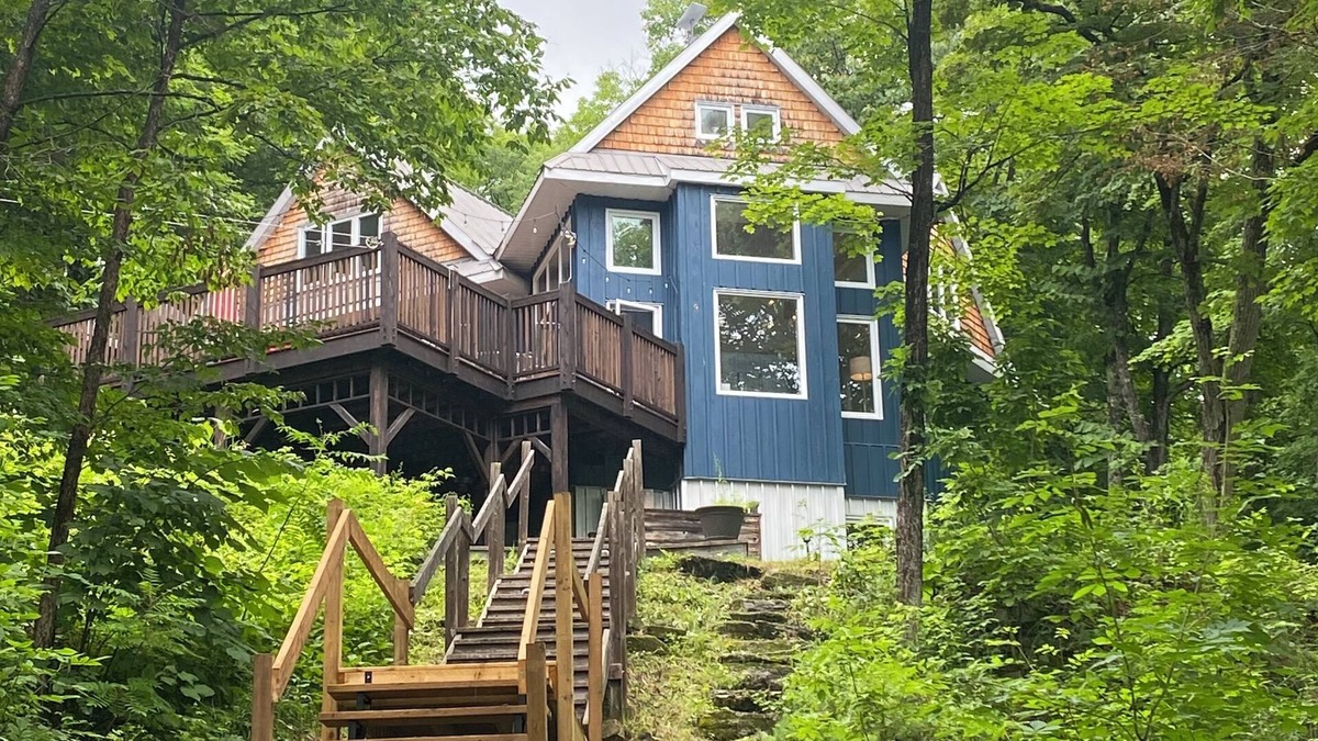 McNab/Braeside Cabin | Burnstown Retreat