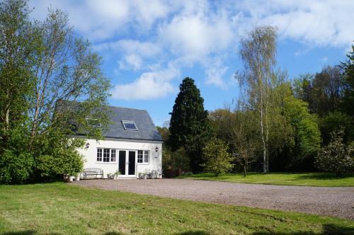 Bradninch House | Burraton Cob