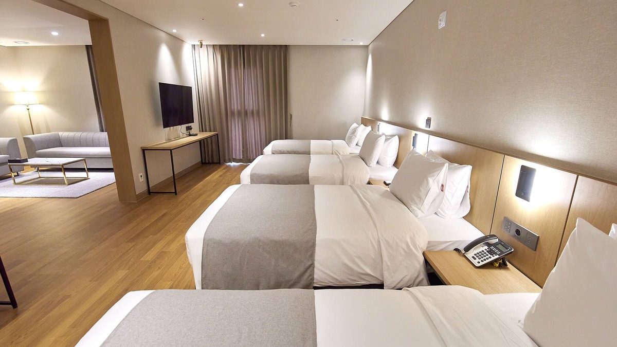 Yeonsan Hotel | Busan City Hotel