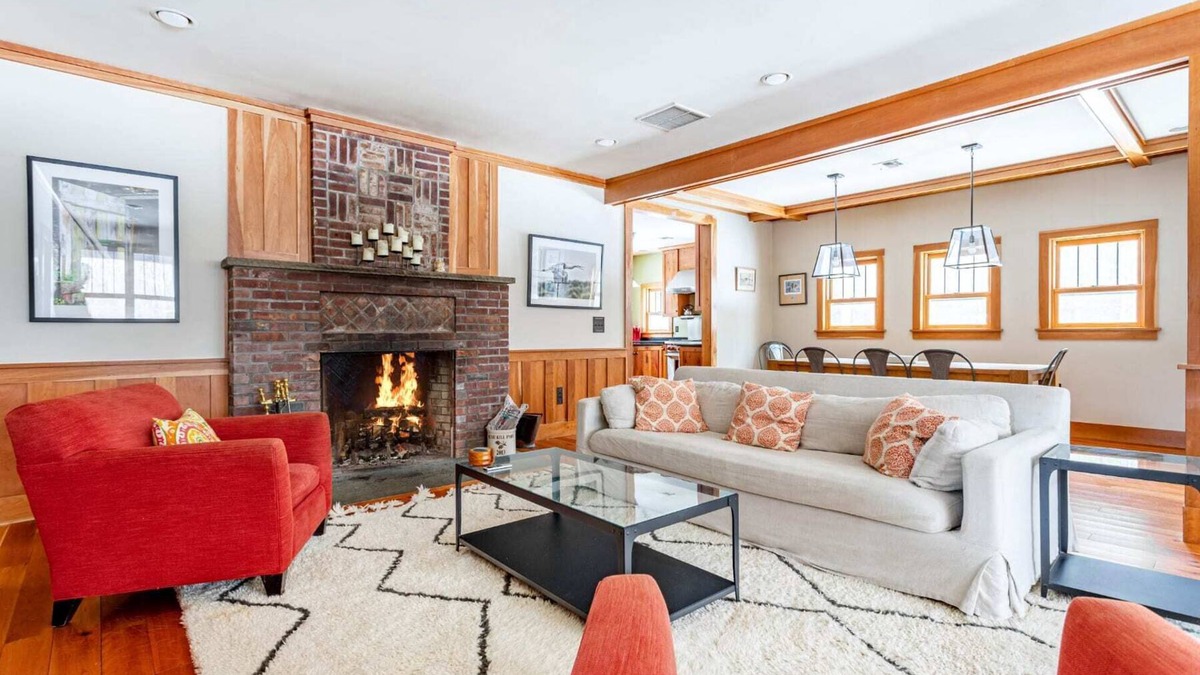 Monticello Cabin | Bush Kill Park - Lodge w/Hot Tub on 330 Acres