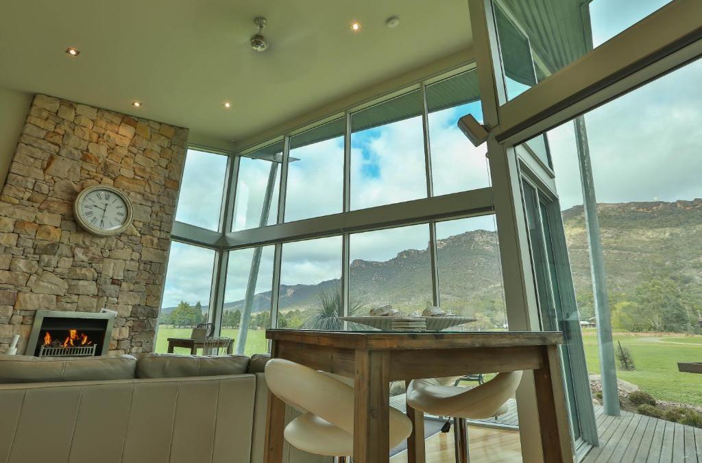 Halls Gap Apartment | Bushland