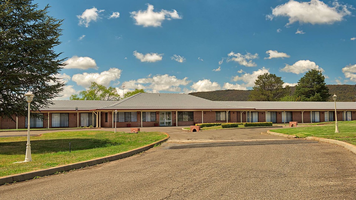 Marrangaroo Hotel | Bushmans Motor Inn