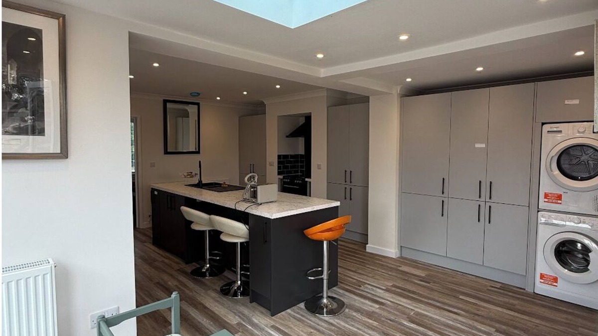 Corby Glen House | Business or Bliss-Stylish Lincolnshire Retreat