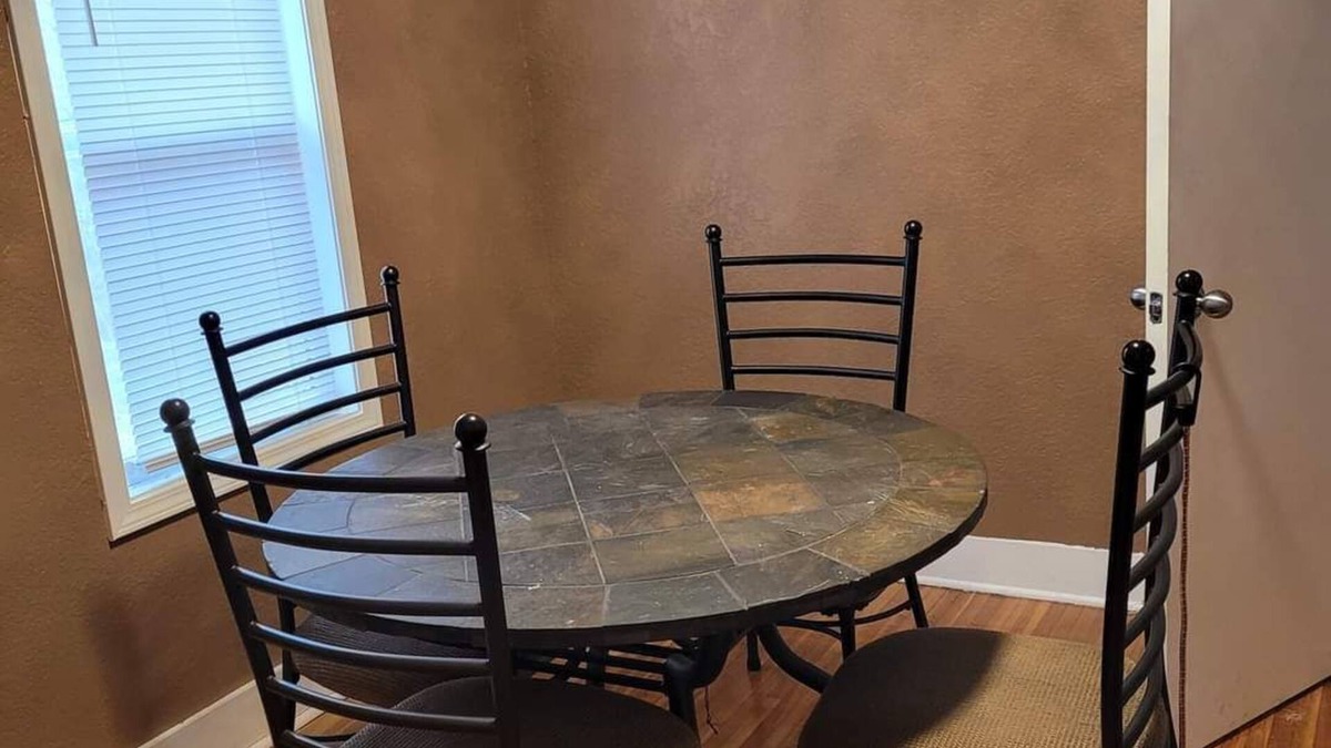 Jefferson City Apartment | Business or Pleasure - a perfect and cozy get-away!