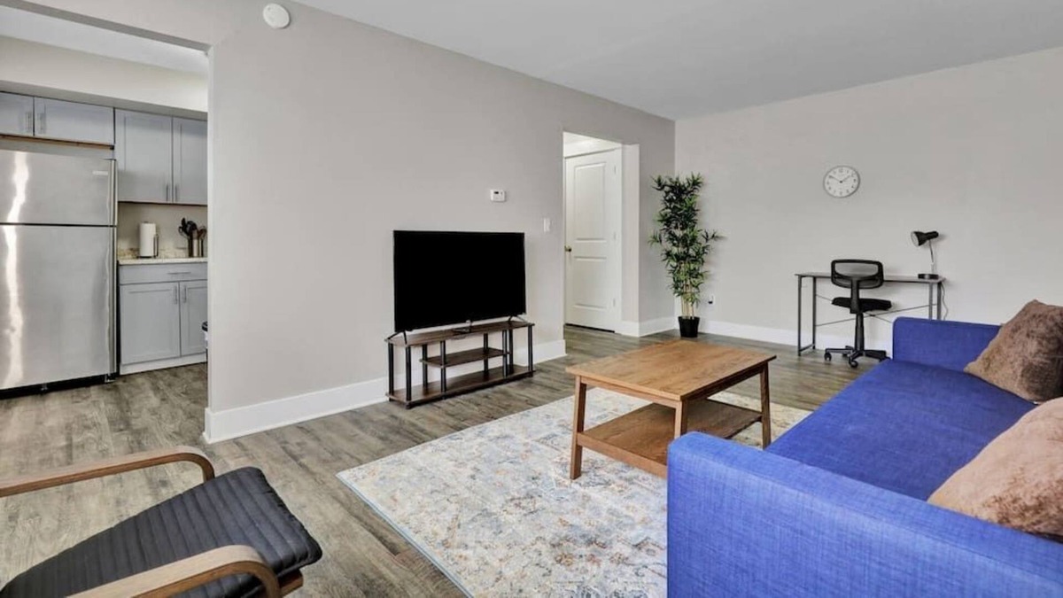 Downtown Apartment | Butler 08 · 2 Bdrm Apt minutes from downtown