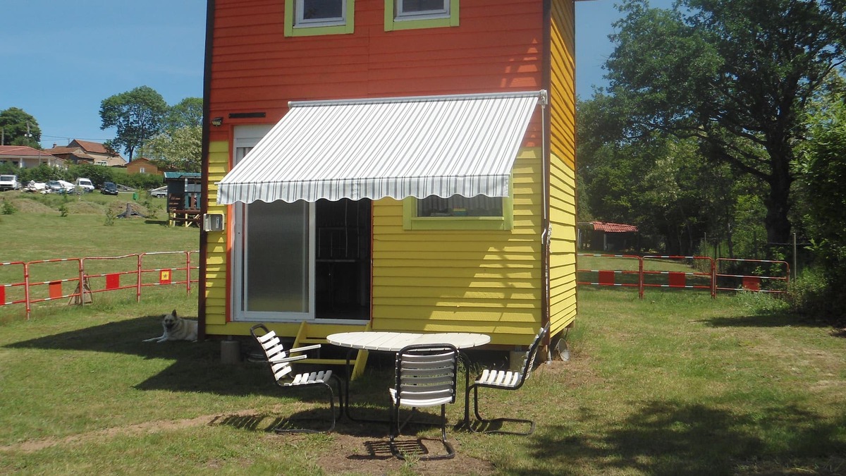 Pays de Lapalisse Cabin | butterfly cabin 4 pers