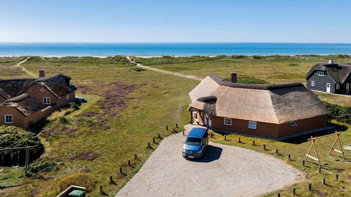 Blavand Strand House | BV244 Blåvand - Fyrvej 41 B