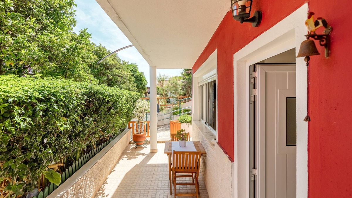 Alges House | by Lisbon-Coast vacation, apartment, situated on the outskirts of Lisbon