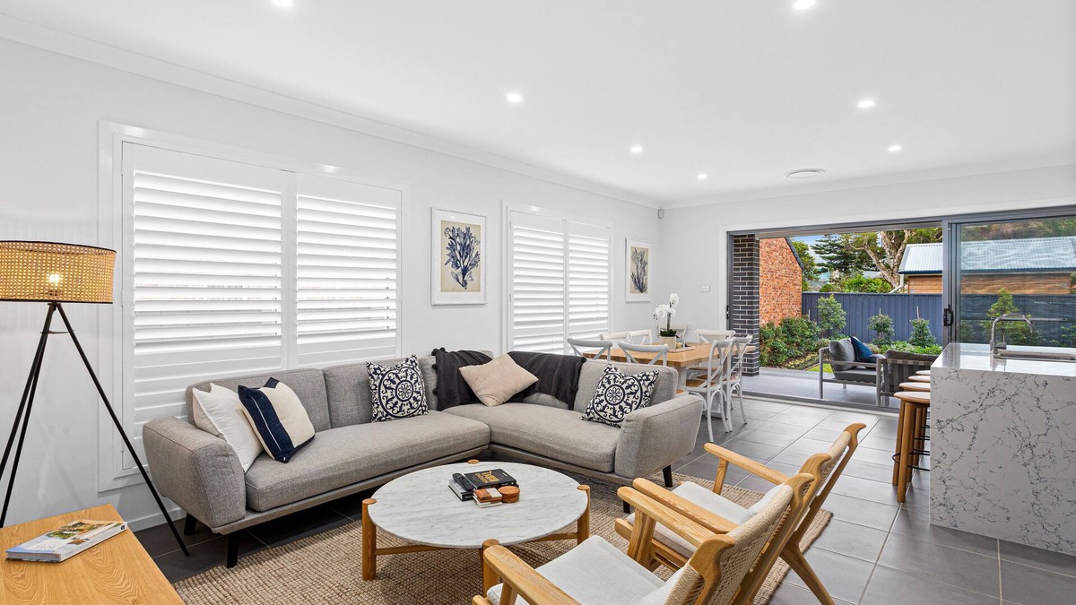 Bulli House | By the Rockpool @ Bulli Beach