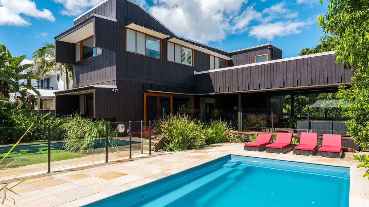 Belongil Apartment | Byron Bay Accom - 55 Childe St - Byron Beausoleil