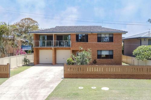 Mylestom House | Byron's Beach House Mylestom