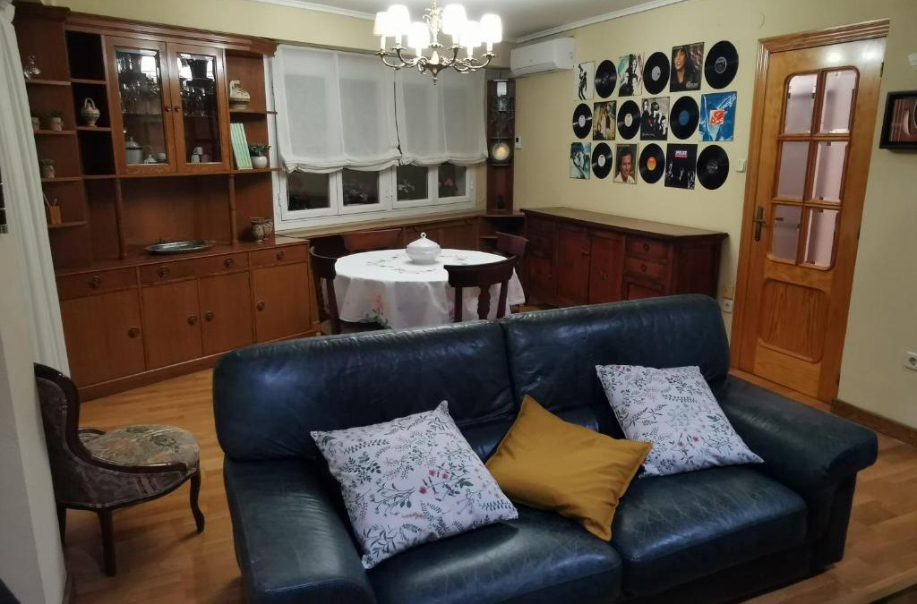 Barrio de Santiago Apartment | Cómoda vivienda en Huesca