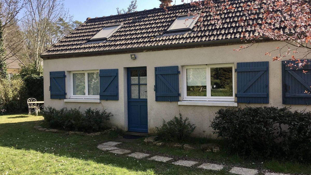 Cely Cottage | Côté quai, charming gîte near Barbizon