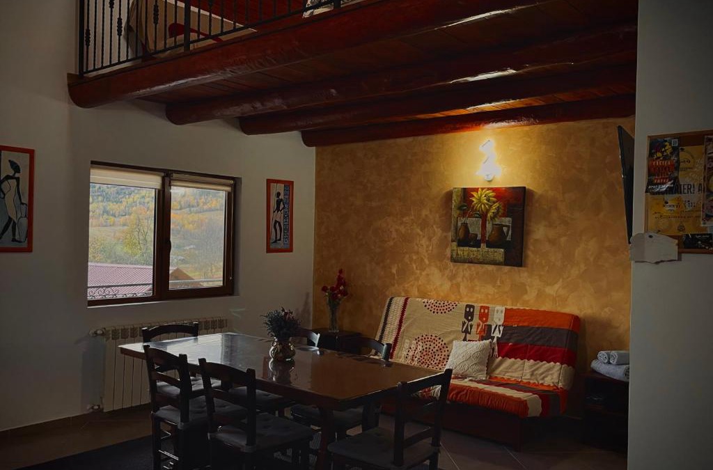 Partestii de Sus House | Căsuța din livezi